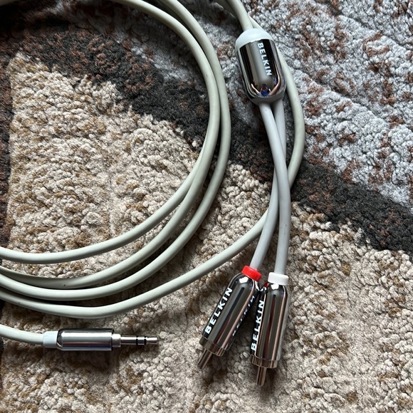 Audio Cable - Picture 2 of 2